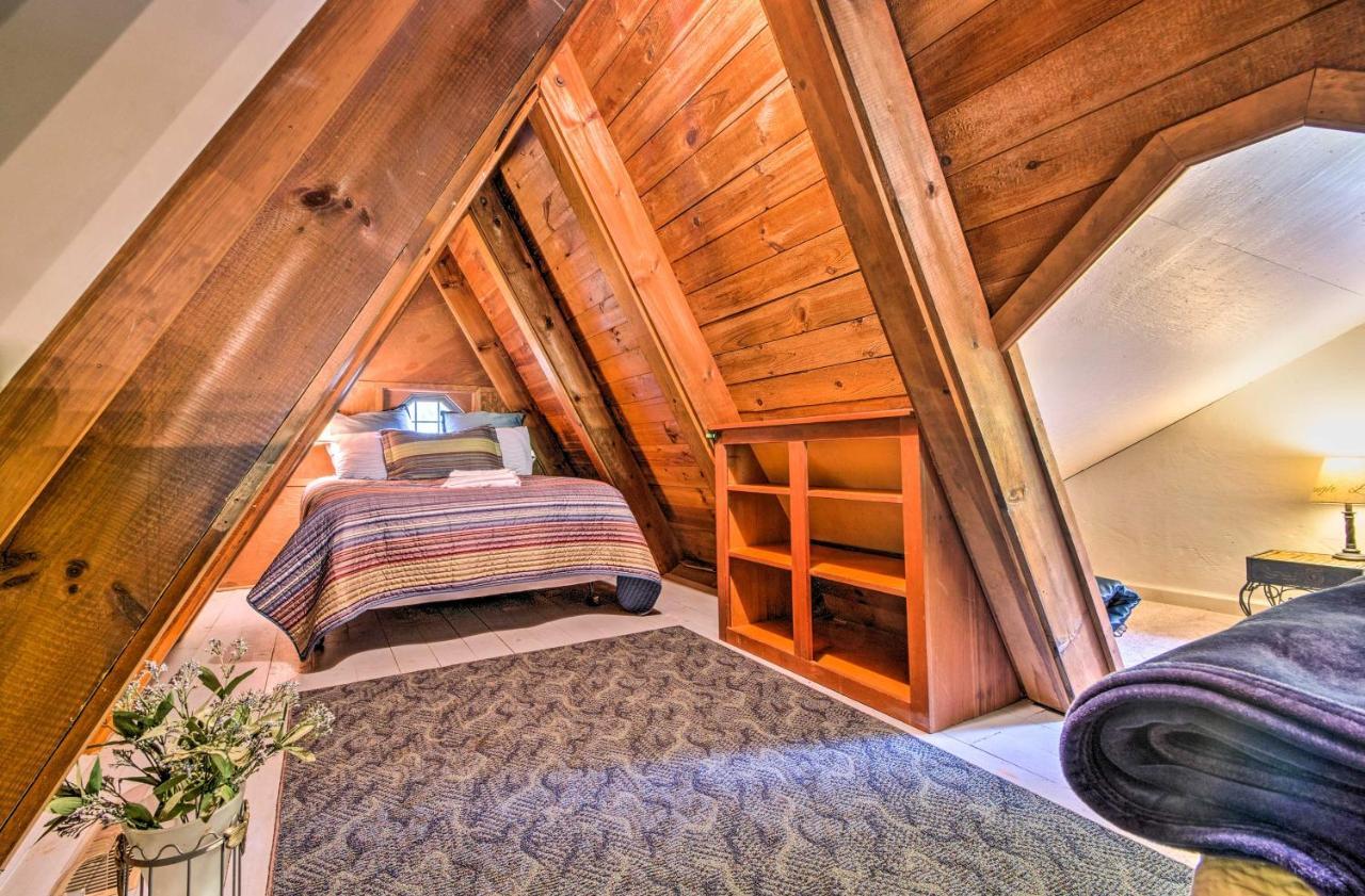 Serene Todd Getaway With Private Pond And Creek Views! Exterior foto